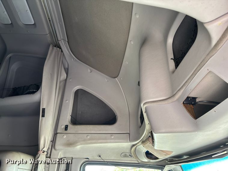 image for item DU1291 1999 Sterling A-Line semi truck