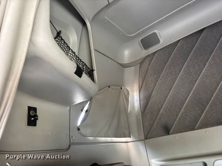 image for item DU1291 1999 Sterling A-Line semi truck