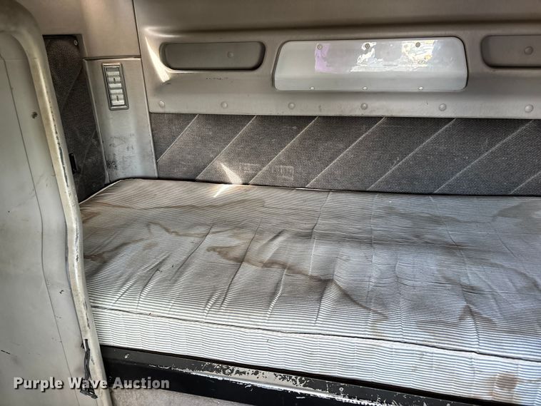 image for item DU1291 1999 Sterling A-Line semi truck