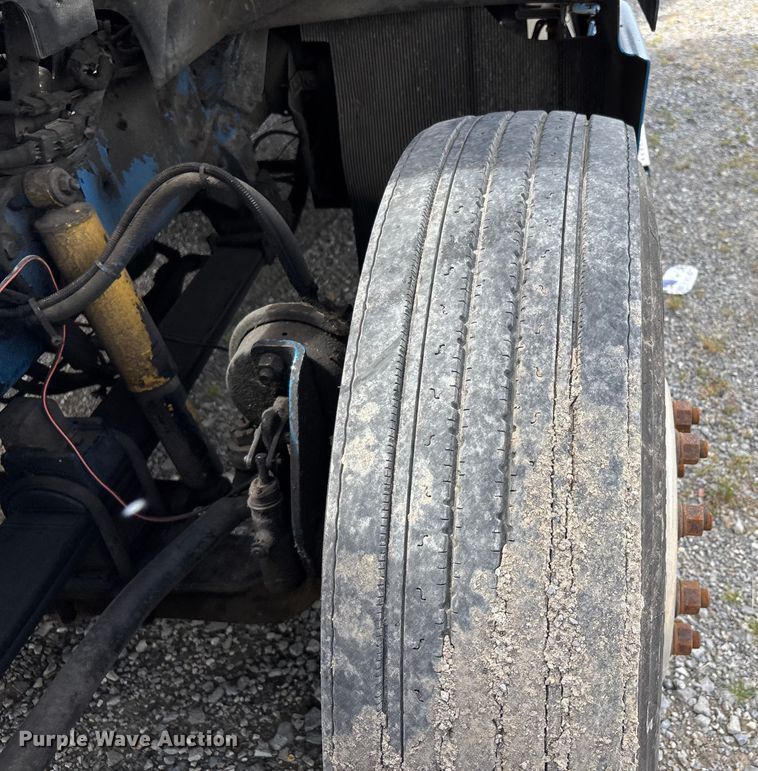 image for item DU1291 1999 Sterling A-Line semi truck