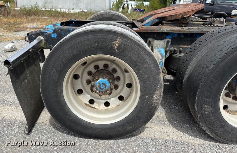 image for item DU1291 1999 Sterling A-Line semi truck