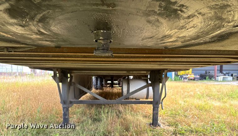 image for item DU1292 2012 Wabash refrigerated van trailer