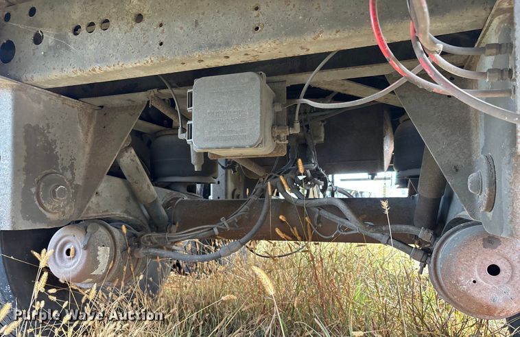 image for item DU1292 2012 Wabash refrigerated van trailer