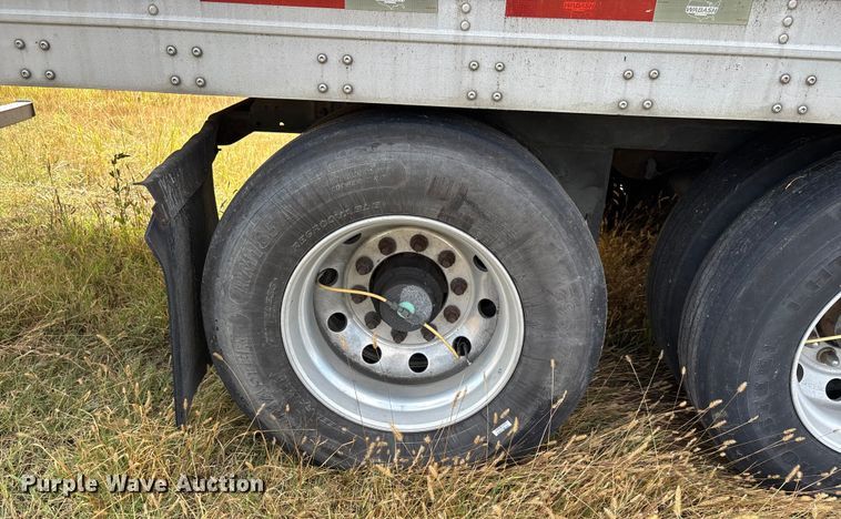 image for item DU1292 2012 Wabash refrigerated van trailer