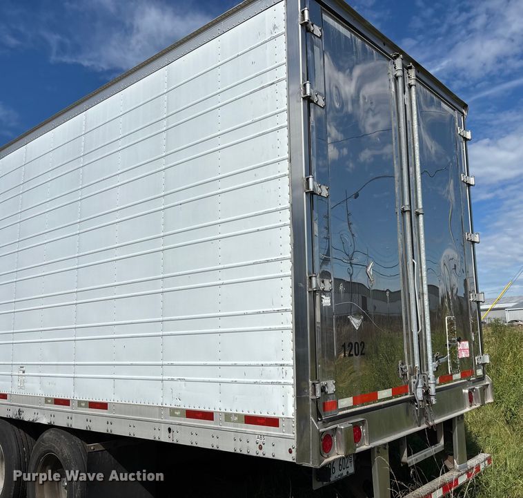 image for item DU1293 2012 Wabash refrigerated van trailer