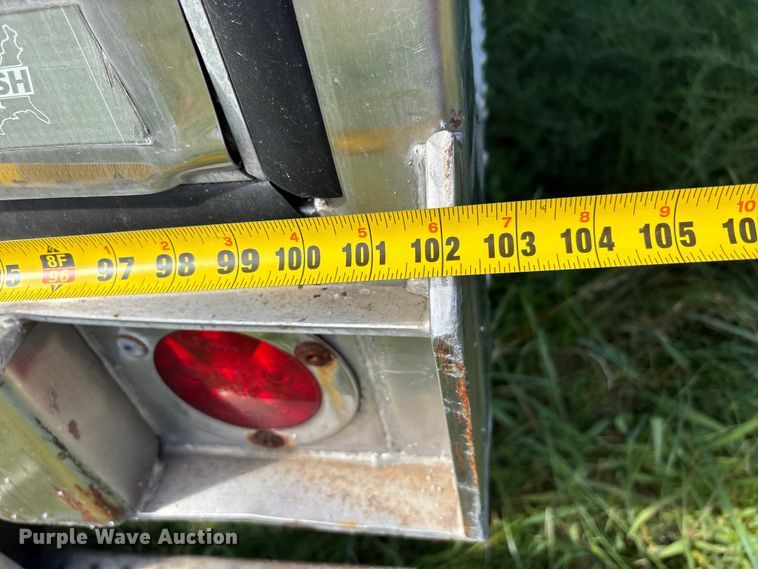 image for item DU1293 2012 Wabash refrigerated van trailer