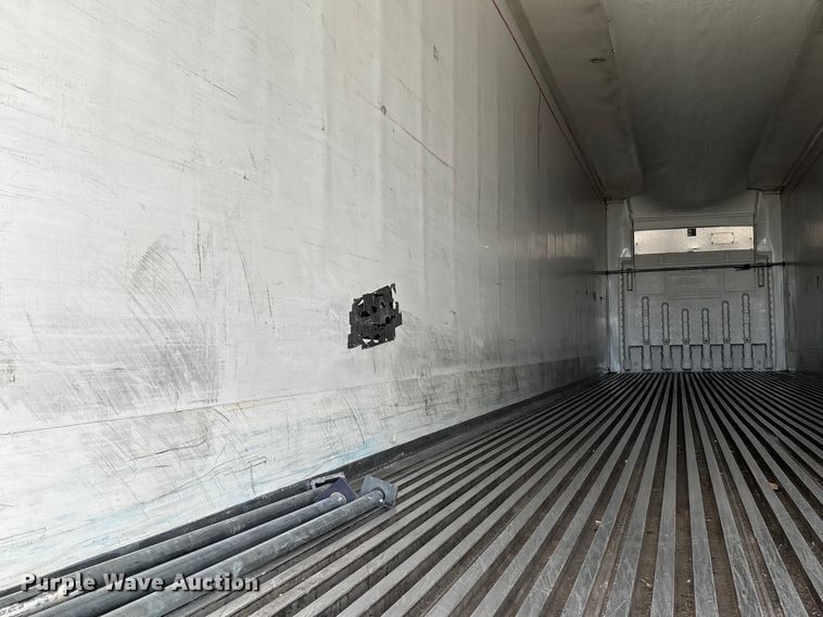 image for item DU1293 2012 Wabash refrigerated van trailer