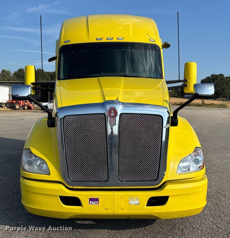 CAMIóN CAMAROTE 2017 KENWORTH