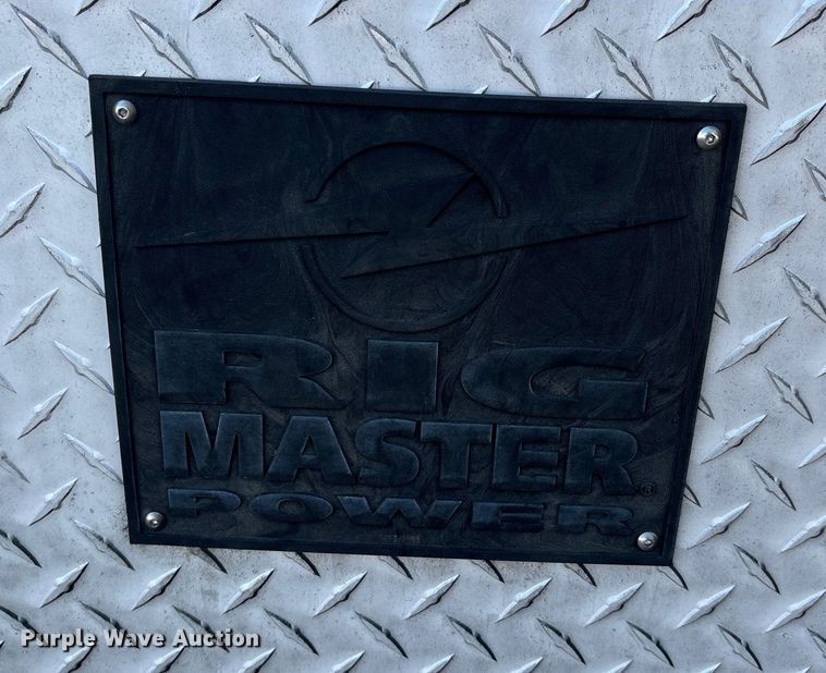 image for item DU1315 2017 Kenworth T680 semi truck