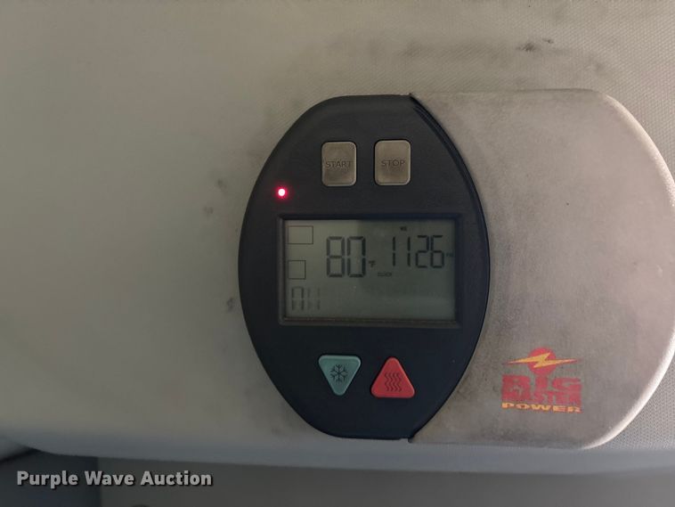 image for item DU1315 2017 Kenworth T680 semi truck