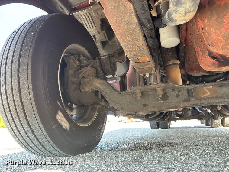 image for item DU1316 2015 Kenworth T680 semi truck