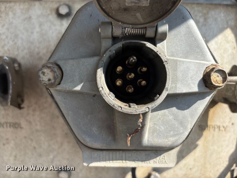 image for item DU1317 2016 Great Dane ESS-2114-11053 refrigerated van trailer