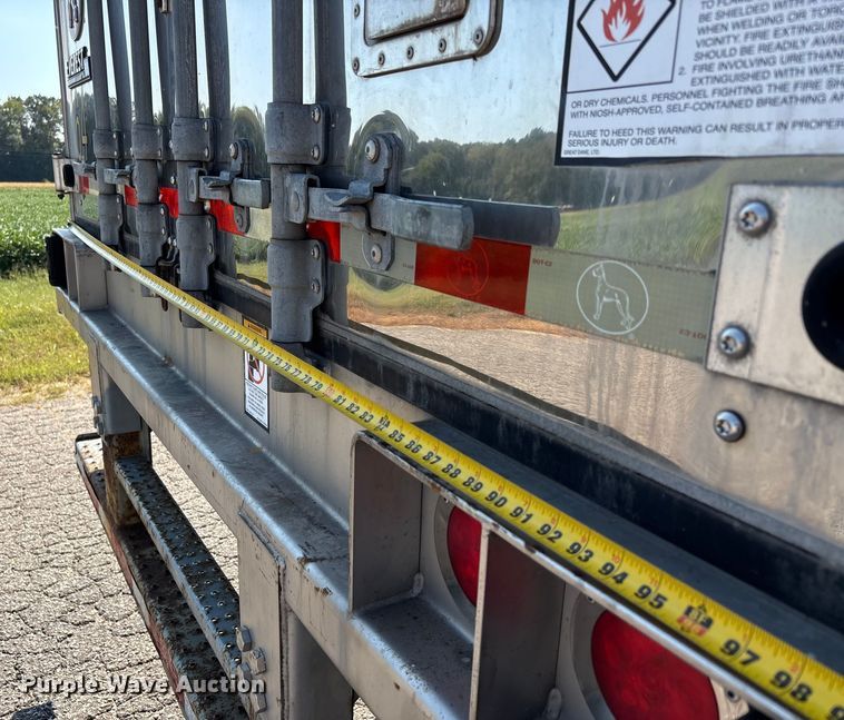 image for item DU1317 2016 Great Dane ESS-2114-11053 refrigerated van trailer