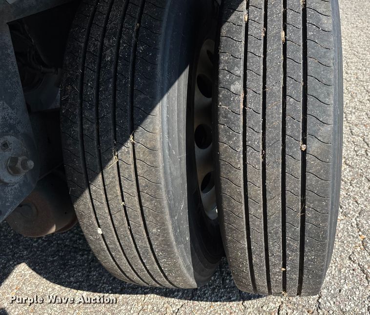 image for item DU1317 2016 Great Dane ESS-2114-11053 refrigerated van trailer