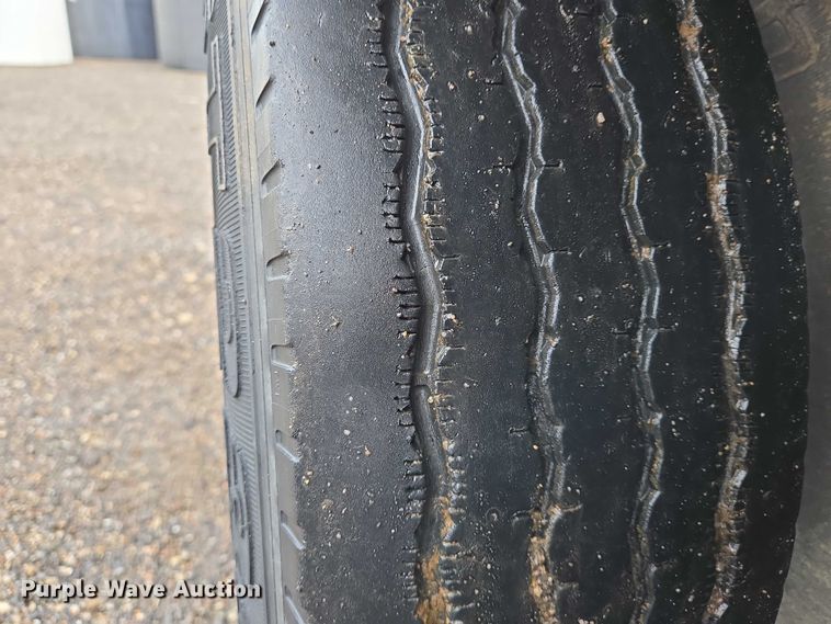 image for item DU6911 2002 X-L 70MFG lowboy equipment trailer