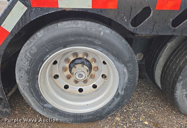 image for item DU6911 2002 X-L 70MFG lowboy equipment trailer