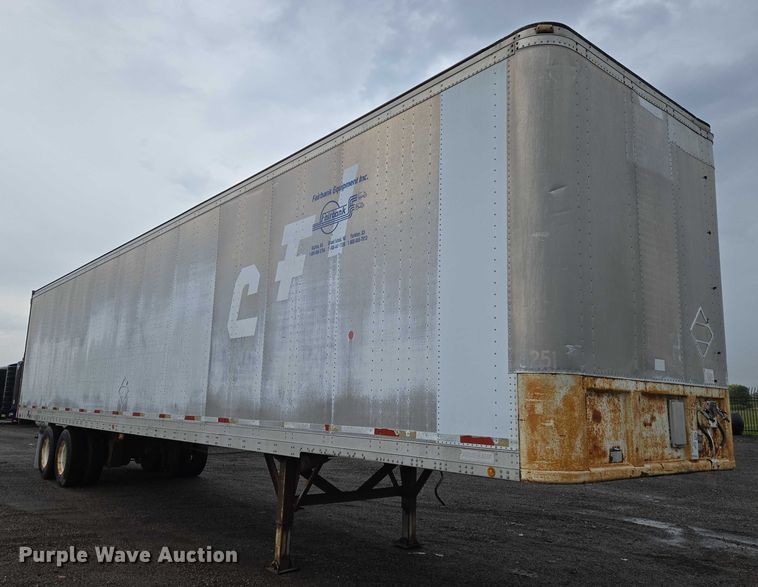 image for item DU6912 1989 Fruehauf dry van trailer