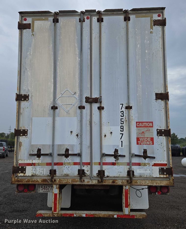 image for item DU6912 1989 Fruehauf dry van trailer