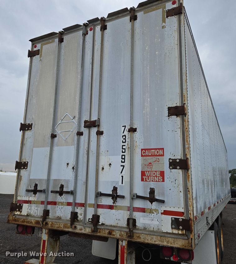 image for item DU6912 1989 Fruehauf dry van trailer