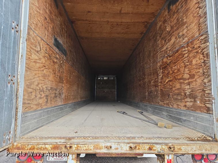 image for item DU6912 1989 Fruehauf dry van trailer
