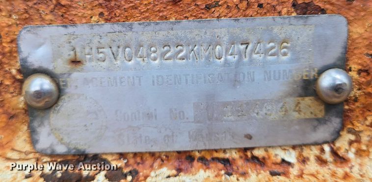 image for item DU6912 1989 Fruehauf dry van trailer