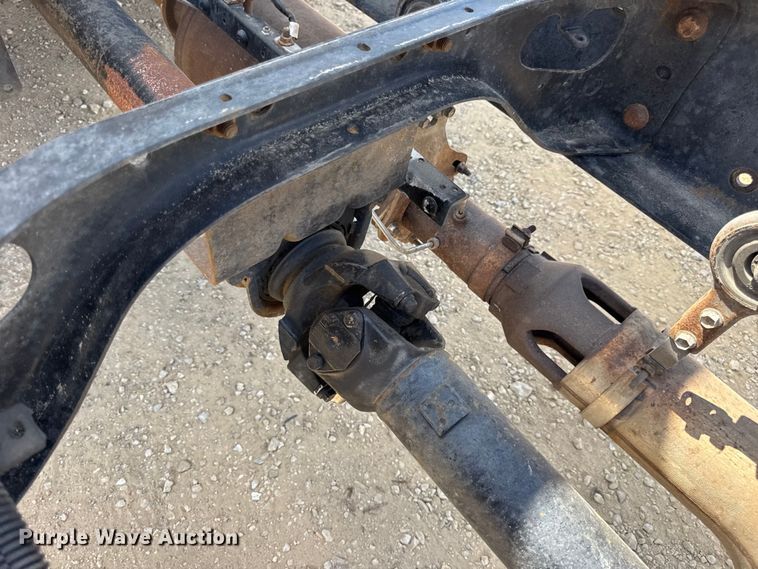 image for item DW6535 2010 International 4300 truck cab and chassis