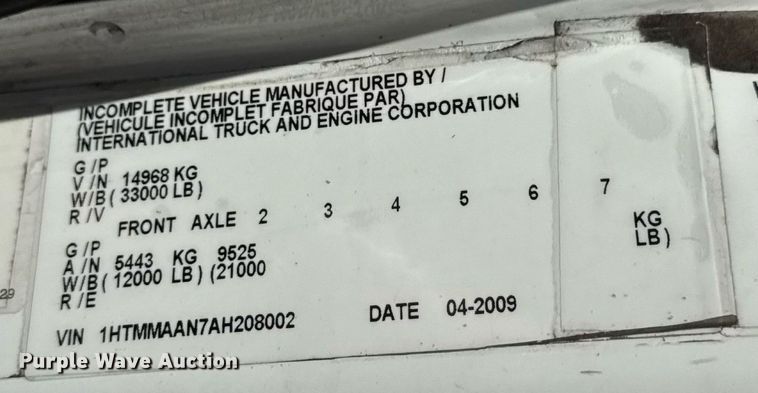 image for item DW6535 2010 International 4300 truck cab and chassis