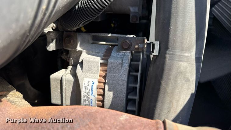 image for item DW6536 2010 International 4400 truck cab and chassis