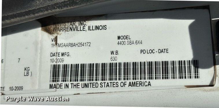 image for item DW6536 2010 International 4400 truck cab and chassis