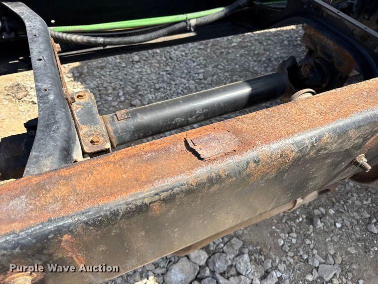 image for item DW6577 2010 International 4400 truck cab and chassis