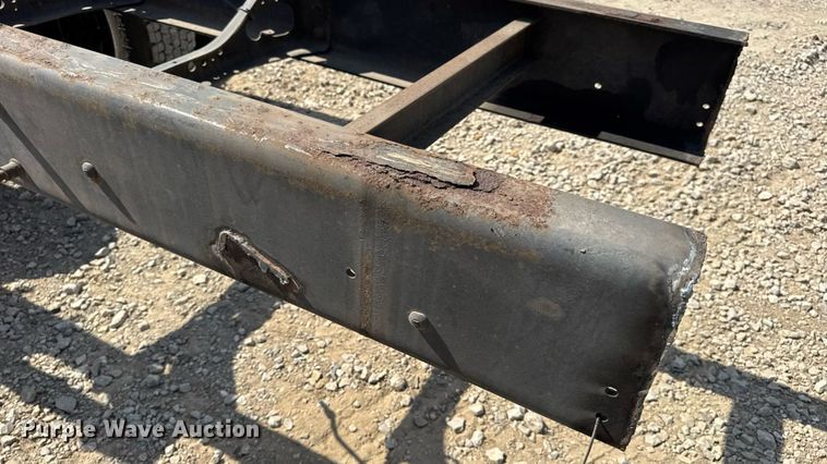 image for item DW6579 2010 International 4300 truck cab and chassis