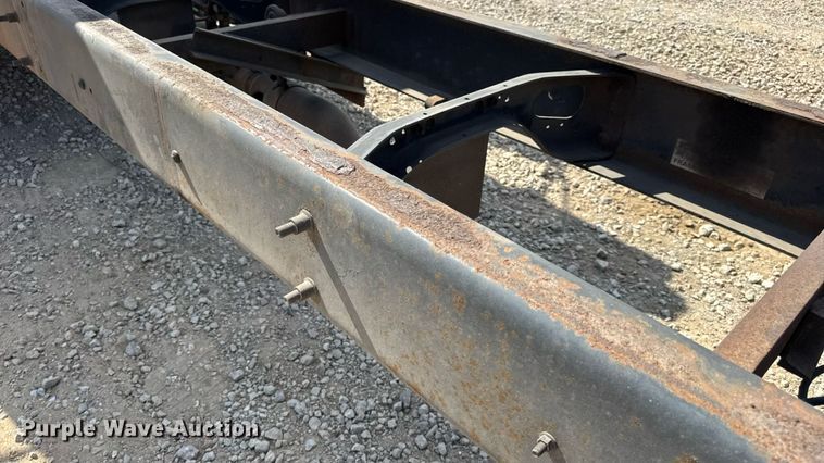 image for item DW6579 2010 International 4300 truck cab and chassis