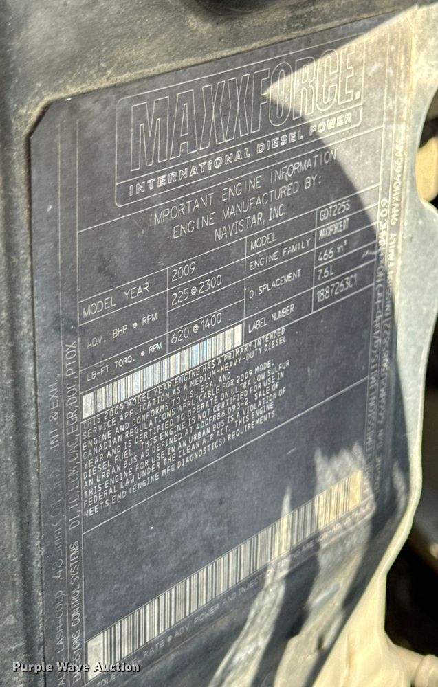 image for item DW6579 2010 International 4300 truck cab and chassis