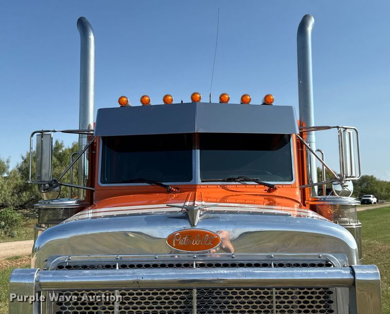 image for item DX5780 1995 Peterbilt 379 semi truck