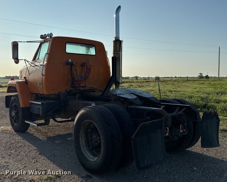 image for item DY8110 1984 GMC Brigadier semi truck