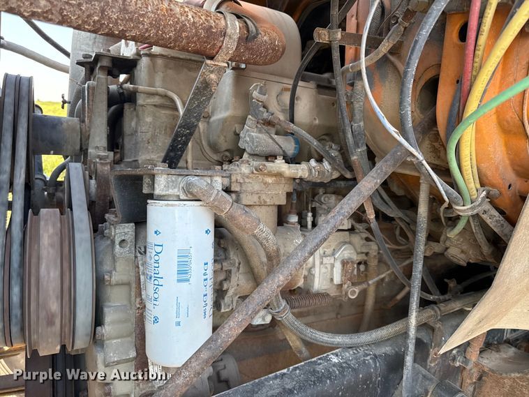 image for item DY8110 1984 GMC Brigadier semi truck