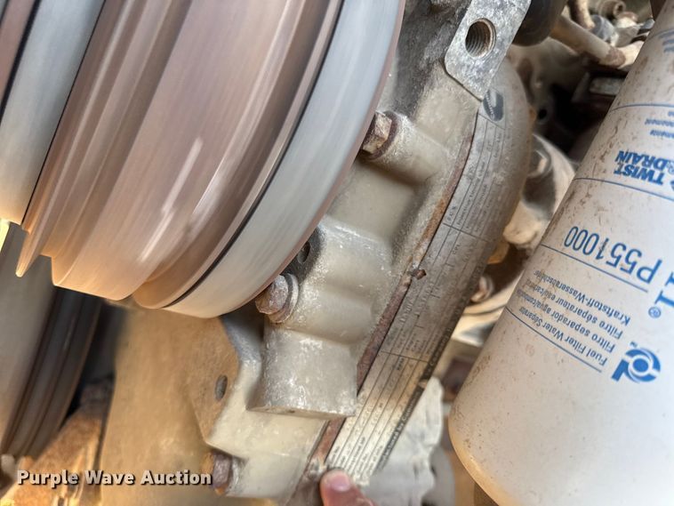 image for item DY8110 1984 GMC Brigadier semi truck