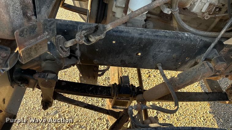 image for item DY8110 1984 GMC Brigadier semi truck