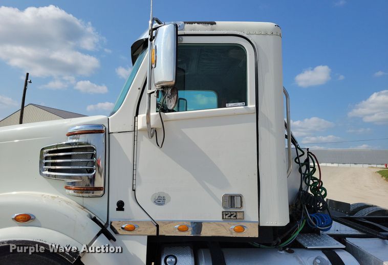 image for item DZ6557 2014 Freightliner  Coronado 122SD semi truck