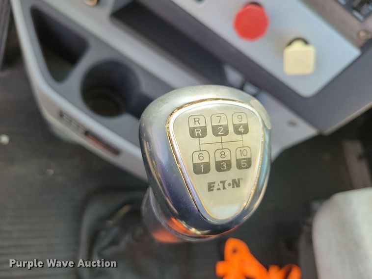 image for item DZ6557 2014 Freightliner  Coronado 122SD semi truck