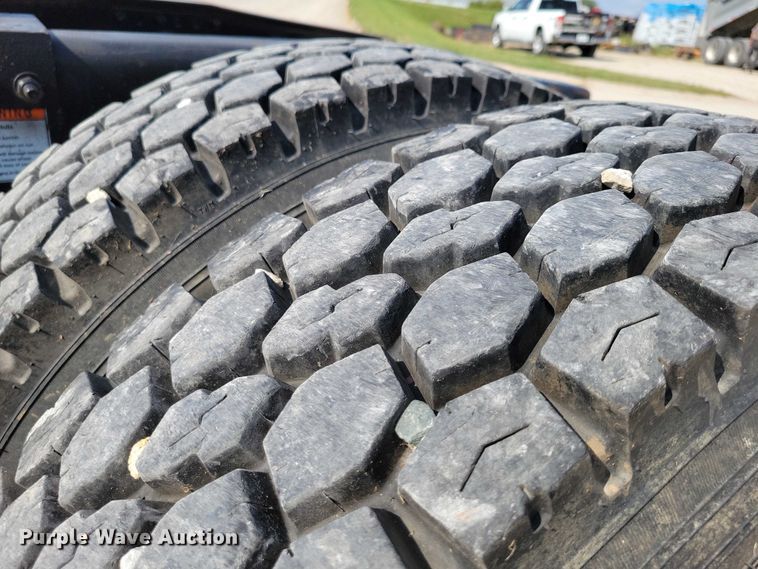 image for item DZ6557 2014 Freightliner  Coronado 122SD semi truck