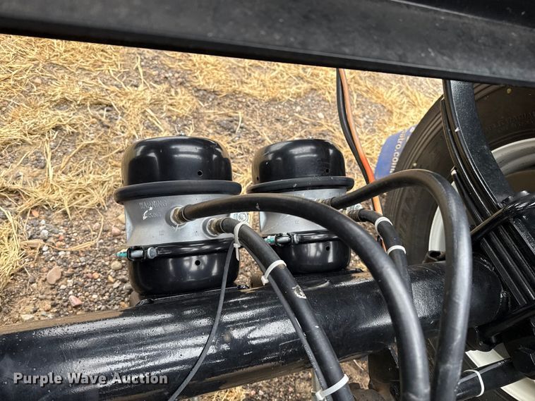 image for item DZ8955 2023 Atro extendable container trailer