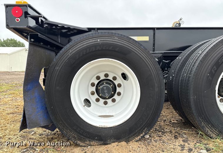 image for item DZ8955 2023 Atro extendable container trailer