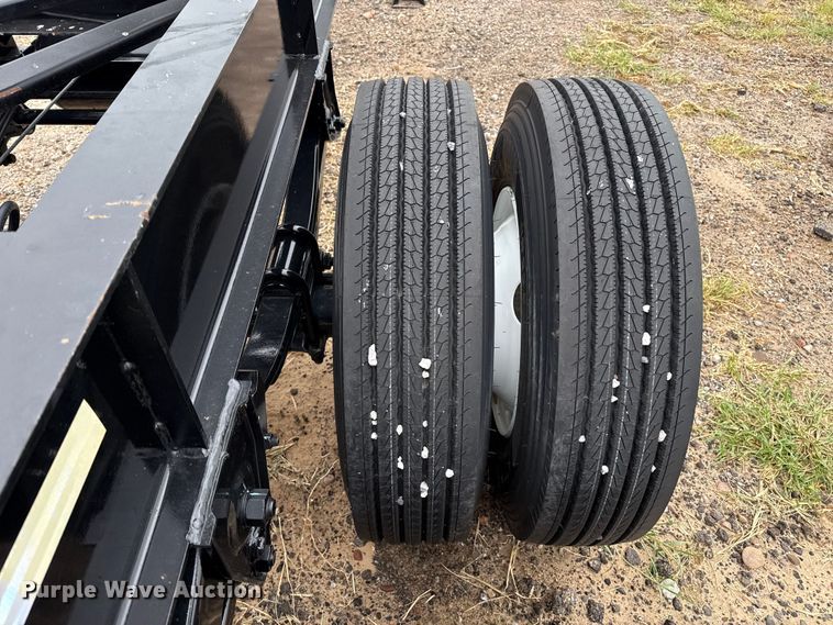 image for item DZ8955 2023 Atro extendable container trailer