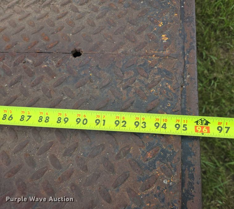 image for item EB1037 1982 Trail King TK18-2400 equipment trailer