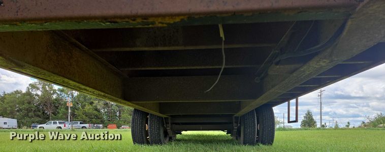 image for item EB1037 1982 Trail King TK18-2400 equipment trailer