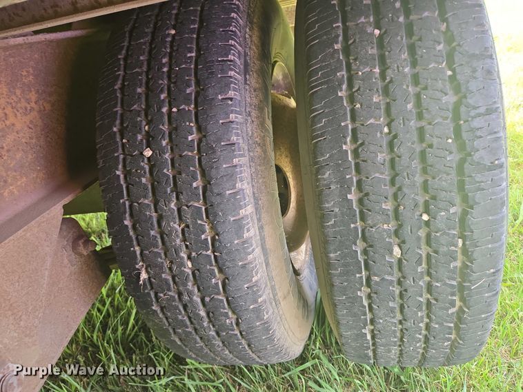 image for item EB1037 1982 Trail King TK18-2400 equipment trailer