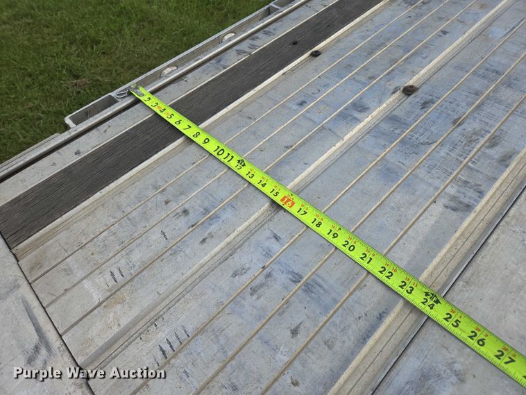 image for item EB1039 2016 Trail King TK80AACS-40 drop deck equipment trailer