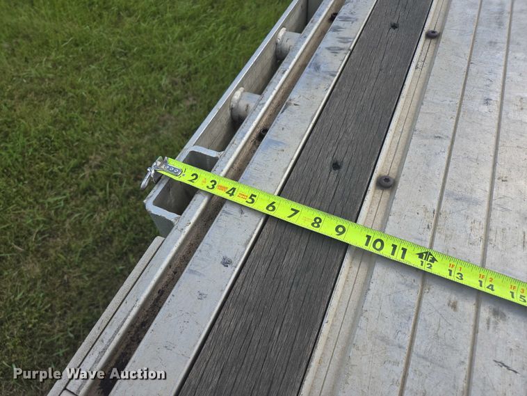 image for item EB1039 2016 Trail King TK80AACS-40 drop deck equipment trailer