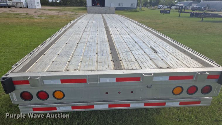 image for item EB1039 2016 Trail King TK80AACS-40 drop deck equipment trailer